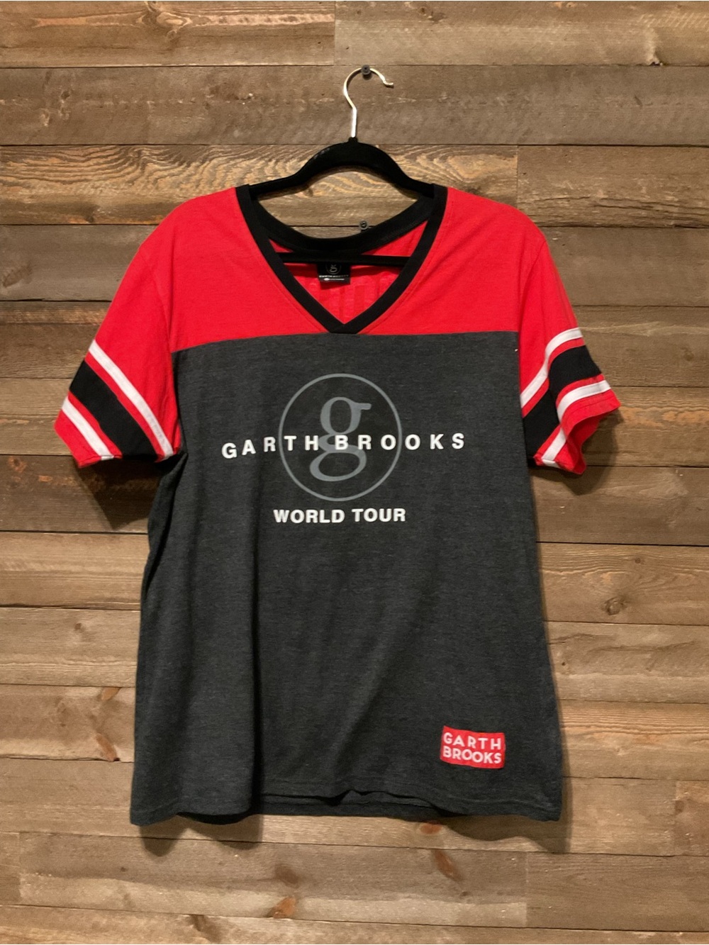 Garth Brooks World Tour 7 V Neck Country Concert Band Graphic T Shirt Size 2X